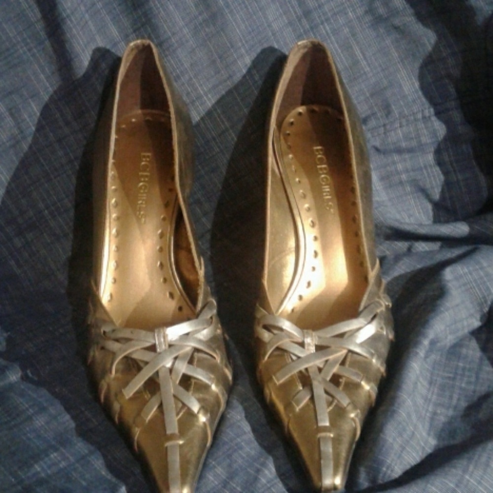 BCBG heels gold leather